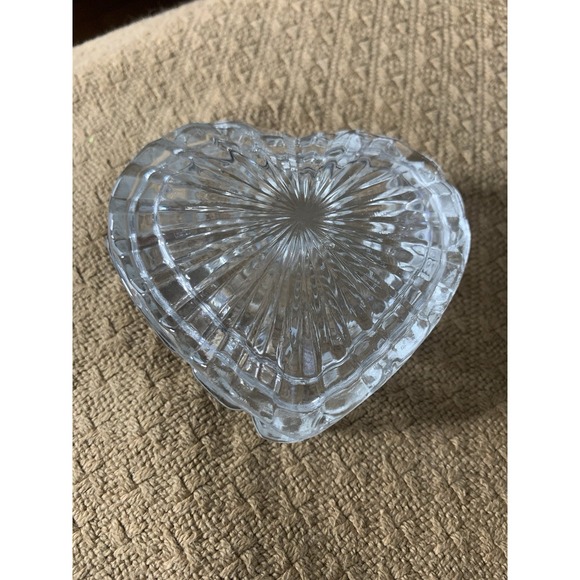 Vintage Glass Crystal Trinket Heart Shaped Jewelry Earring‎ Box - Picture 1 of 8
